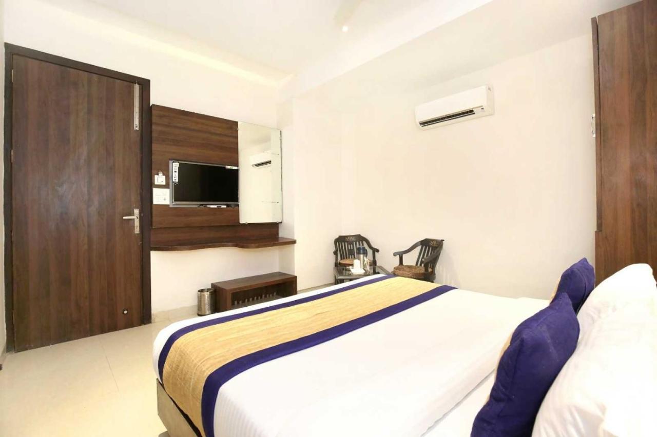 Hotel O Grand Star Amritszár Kültér fotó