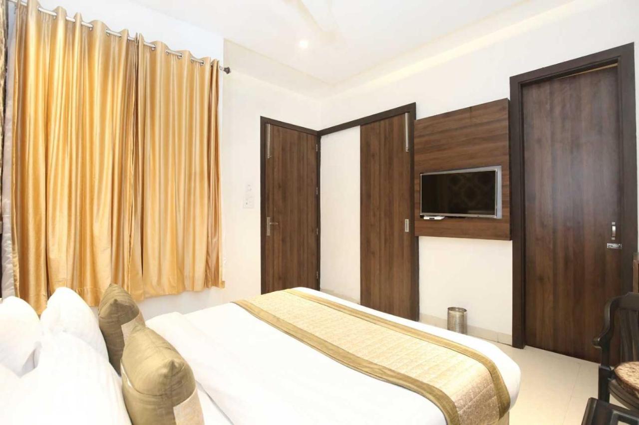Hotel O Grand Star Amritszár Kültér fotó