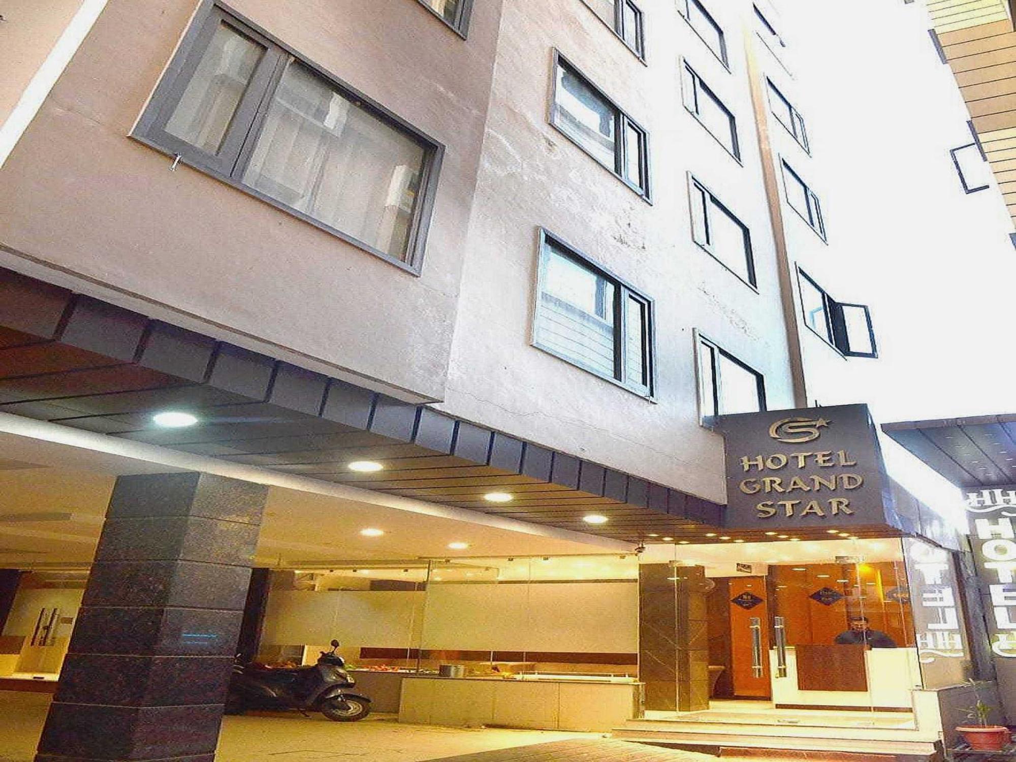 Hotel O Grand Star Amritszár Kültér fotó