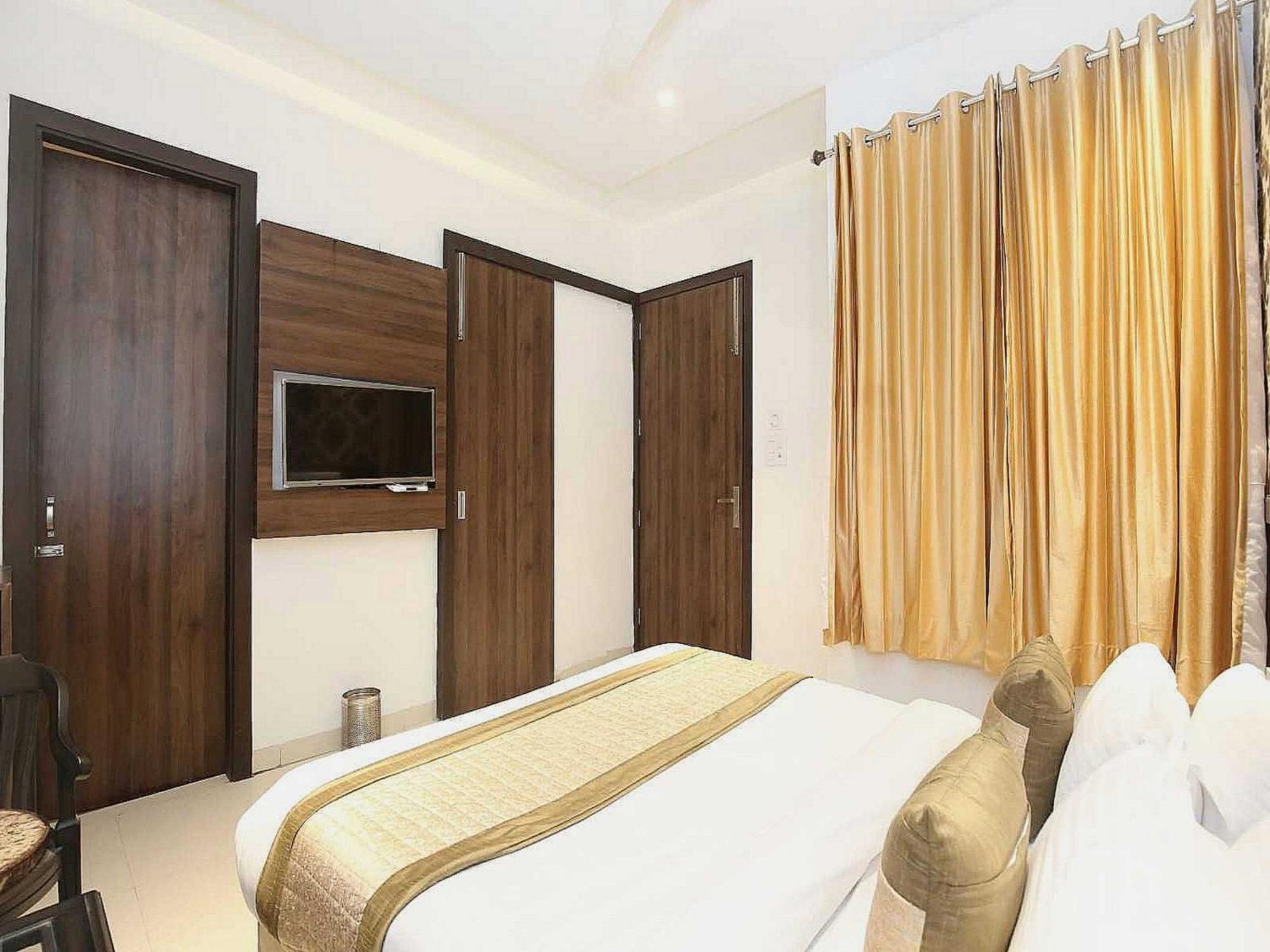 Hotel O Grand Star Amritszár Kültér fotó