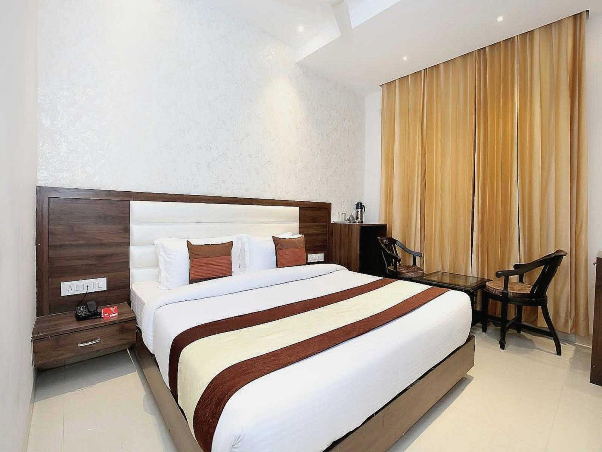 Hotel O Grand Star Amritszár Kültér fotó